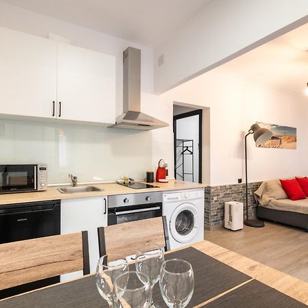 Beach Apartment, Next To The Sea Premiá de Mar Exterior foto
